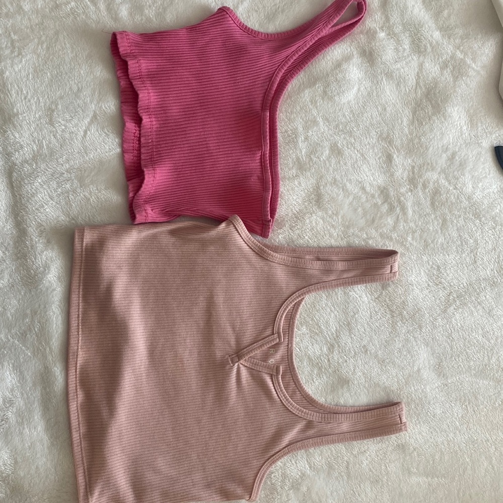 Two tops one aerie one shein 12 dollars